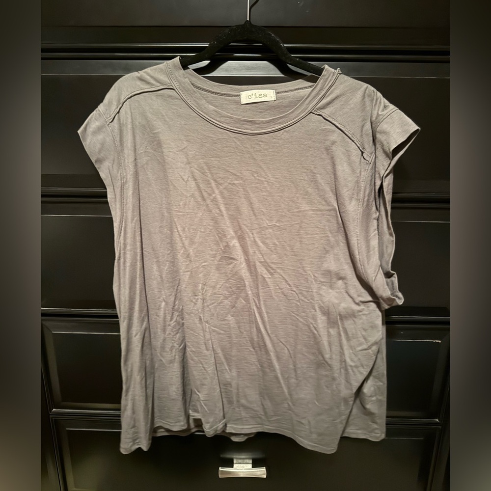 Women's Gray Top